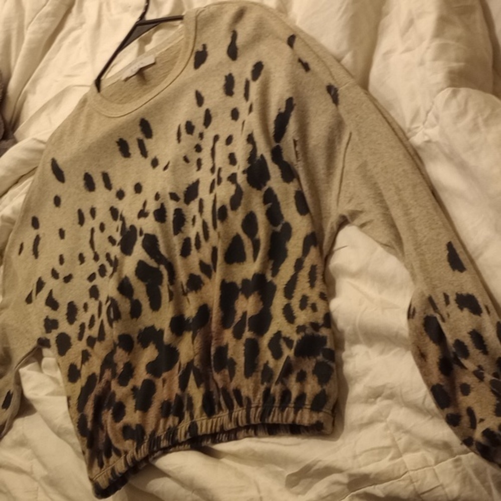 Gaze woman's blouson leopard print long sleeve top, size medium, leopard print - Picture 4 of 7